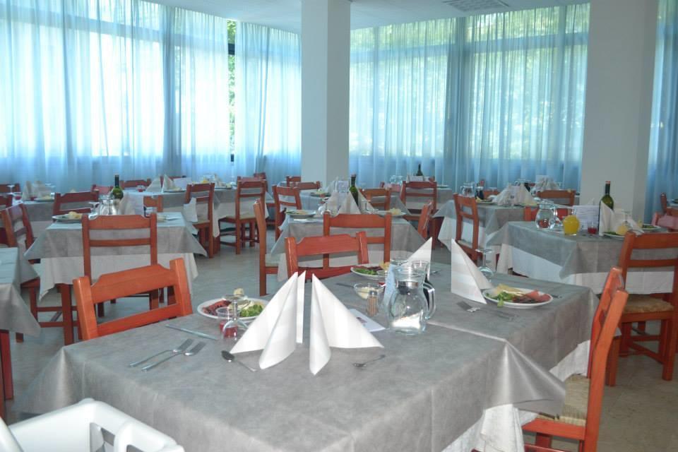 Hotel Mario Cesenatico Exterior photo